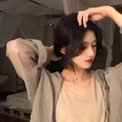 糟糕我被女帝拿捏了